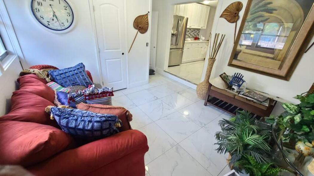 Palm Springs 3-Bedroom 2-Bath 5 Miles To The Beach Lake Worth Beach Eksteriør billede