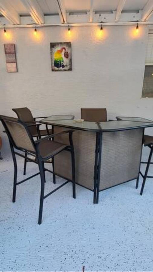 Palm Springs 3-Bedroom 2-Bath 5 Miles To The Beach Lake Worth Beach Eksteriør billede