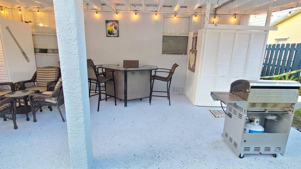 Palm Springs 3-Bedroom 2-Bath 5 Miles To The Beach Lake Worth Beach Eksteriør billede